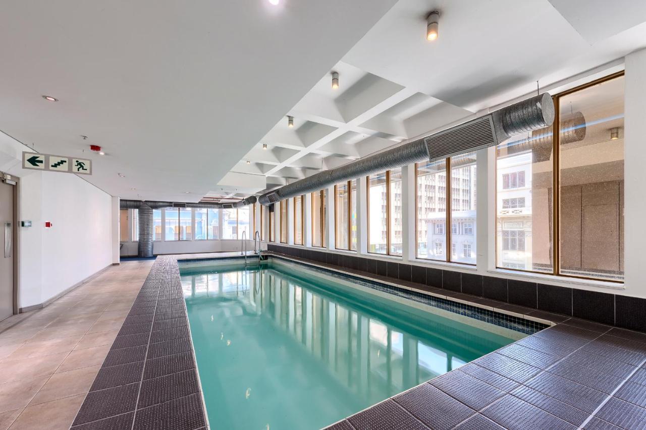 Apartamento #1701 Cartwright - Dark Glamour *